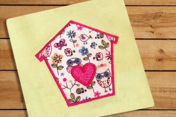 Bird House with Heart Applique: A Pro Review